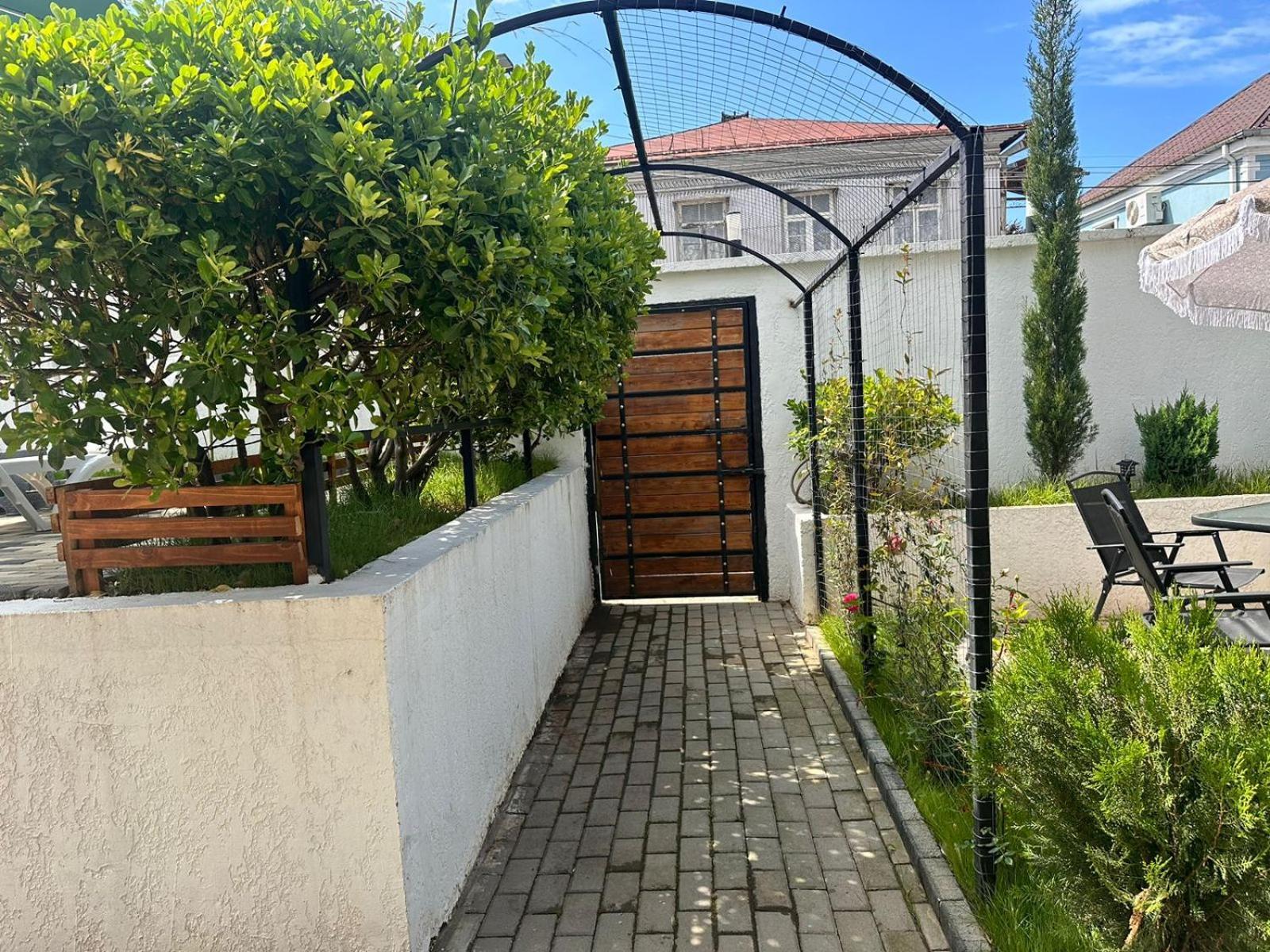 Villa Gardens Kobuleti Exterior photo
